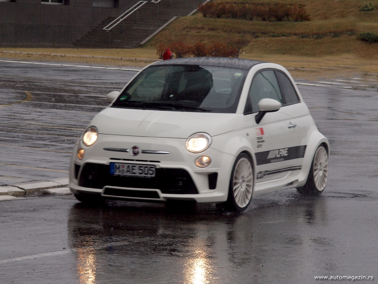Fiat 500 Alpine Demo Car Sajam automobila Beograd, slike sajam