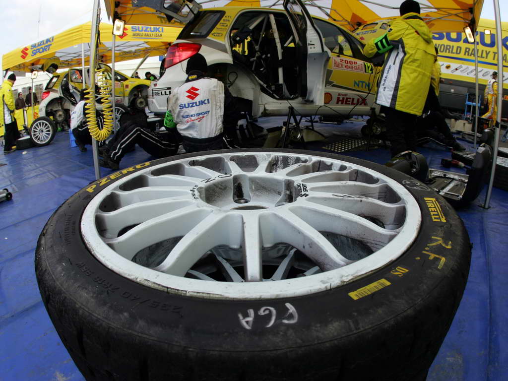 Suzuki%20WRT_20080127071731.jpg