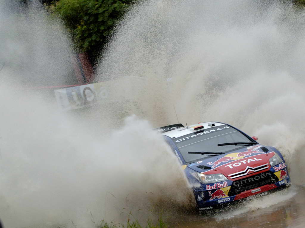 Fotos espectaculares de Rallyes - Pgina 2 WRC%20-%20Sebastien%20Loeb,%20Citroen%20WRT_20080329165922