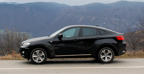 Test: BMW X6 xDrive35d - Biznis klasa