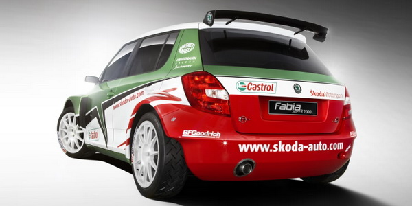 Rally – Škoda Fabia S2000 Evo 2