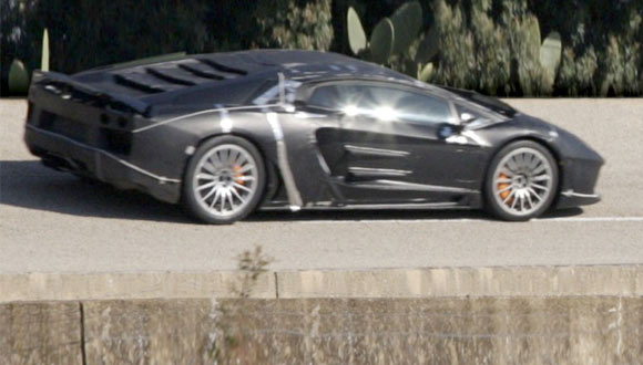 Lamborghini Jota: špijunske fotografije