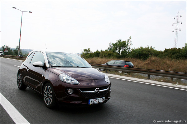 Testirali smo: Opel Adam 1.4 Twinport Ecotec