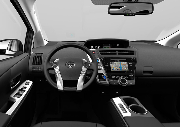 Toyota Prius+ (2015) - hibridni MPV je modernizovan