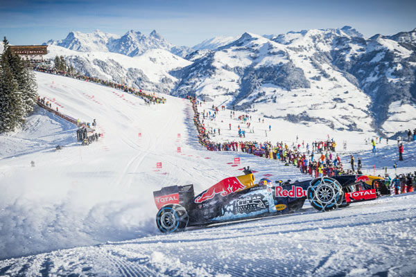 F1 - Verstappen provozao Formulu 1 po snegu (FOTO + VIDEO)