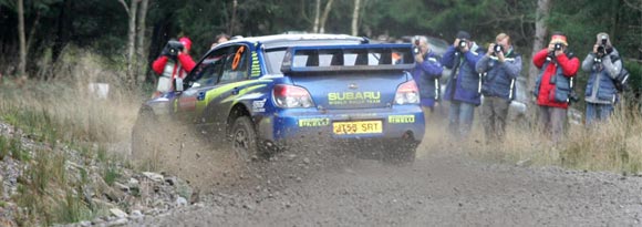 WRC Wales Rally - Gronholm vodeci posle prvog dana