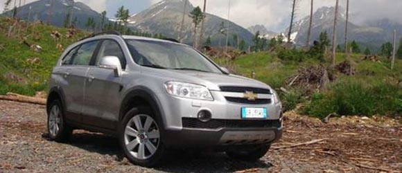 Chevrolet Captiva mora na vanredan servis