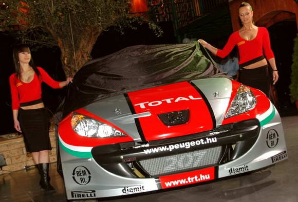 FIA IRC - Janika Toth predstavio Peugeot 207 S2000