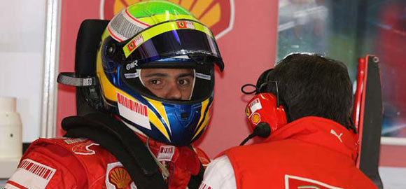 Formula 1 - Massi  pole pozicija, Hamilton drugi