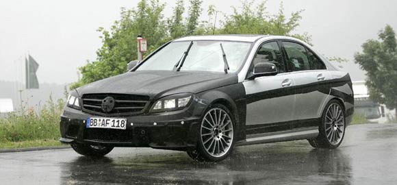 Mercedes C63 AMG - špijunske fotke