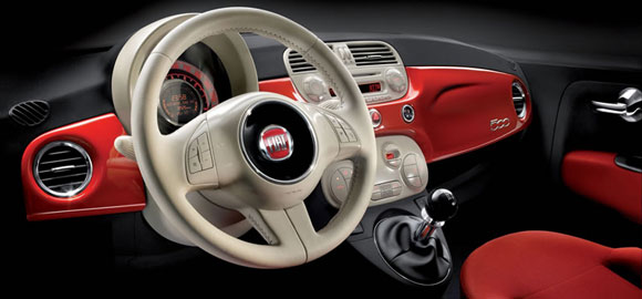 Fiat 500 predstavljen javnosti