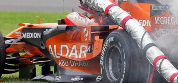 Formula 1 - Albers izbačen iz Spaykera
