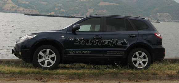 Test: Hyundai Santa Fe 4WD 2.2 CRDi - Nikada opasniji Korejanac