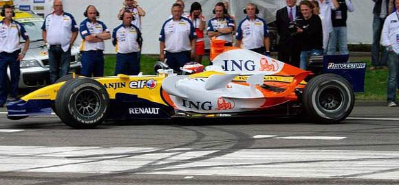Formula 1 - F1 bolidi tutnjili Rotterdamom