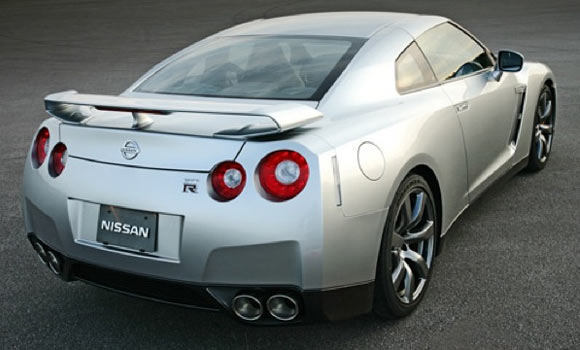 Nissan GT-R - prve oficijalne fotografije