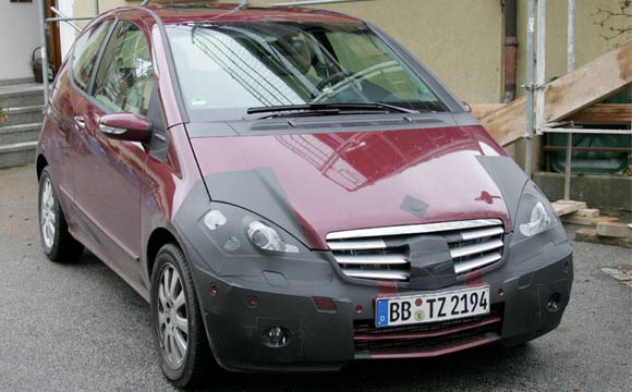 Mercedes A class dobija facelift