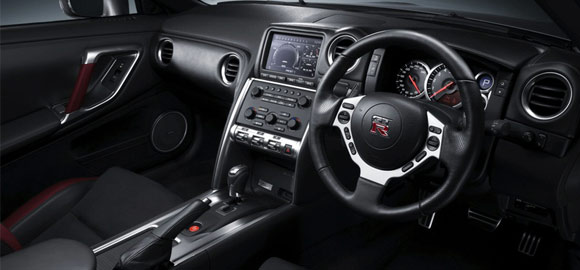 Predstavljamo: Nissan GT-R - tehničko savršenstvo 21. veka