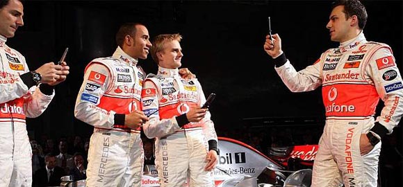 Formula 1 - McLaren predstavio novu srebrnu strelu!