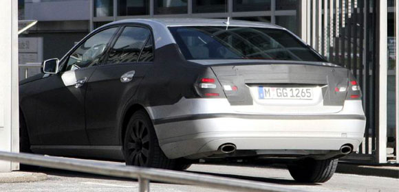 Mercedes-Benz E klasa - špijunske fotografije