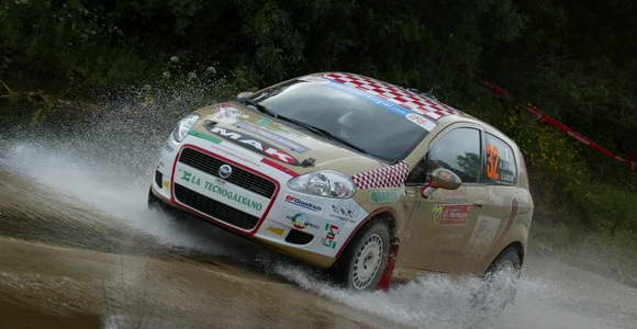 IRC, Rally de Portugal – Rossetti i dalje lider