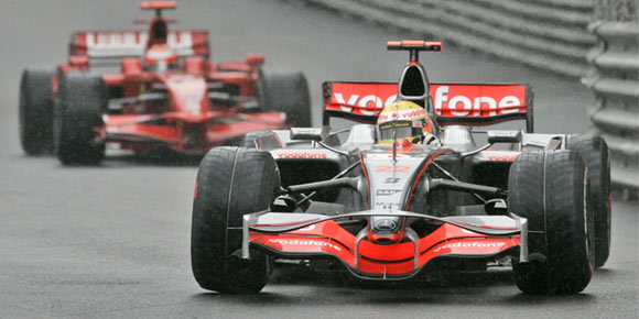 Formula 1 - Hamilton pobedio sa probušenom gumom