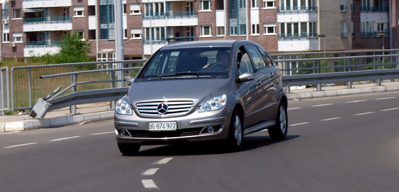 Test: Mercedes-Benz B 180 CDI - Od svega po malo