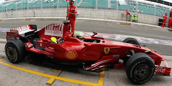 Formula 1- Nastavljeni testovi na stazi Silverstone