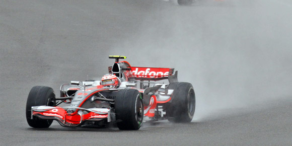F1 VN V. Britanije - Hamilton pobednik kišnog ruleta