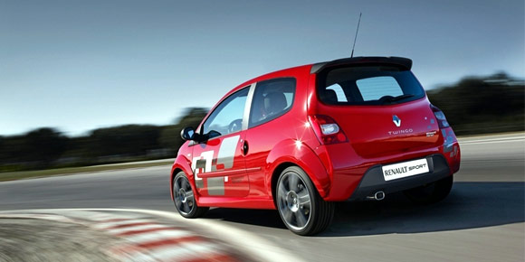 Renault Twingo RS 133 - ljuta papričica je spremna