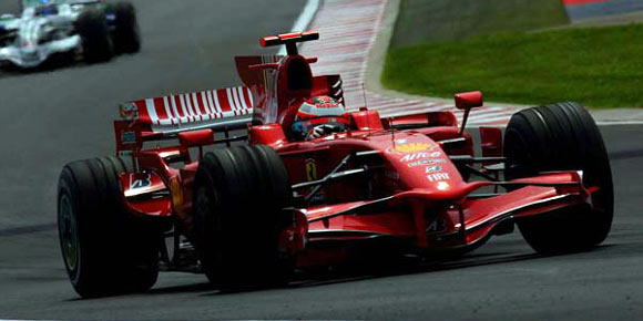 Formula 1 - Hamilton najbrži na 2. nezvaničnom treningu