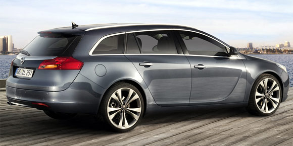 Opel Insignia Sports Tourer - prve fotografije i informacije