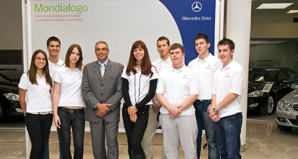 Mercedes-Benz Srbija i Crna Gora i Mondialogo