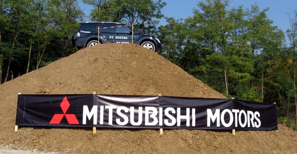 Velauto -  25 godina duga tradicija Mitsubishi Pajero
