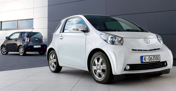 Toyota u Japanu počela prodaju modela iQ