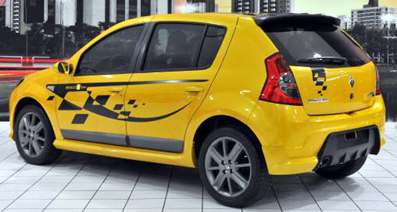 Renault Sandero F1 Edition - Stiže brazilska Dacia RS