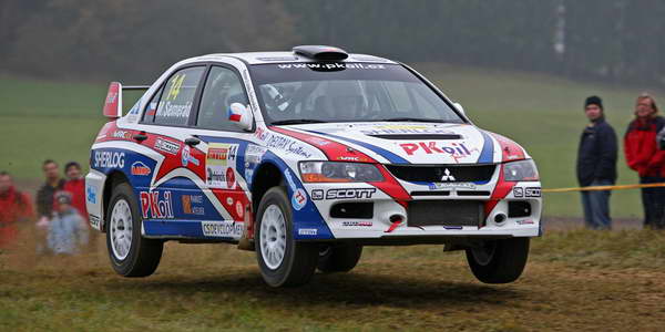 Pirelli Driver Award – Nikara i Semerad pobednici