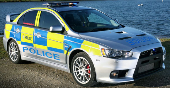 Mitsubishi Lancer EVO X za britansku policiju