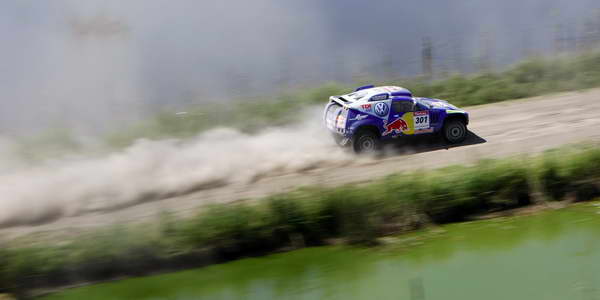 Dakar Rally 2009, 2. dan – Carlos Sainz novi lider
