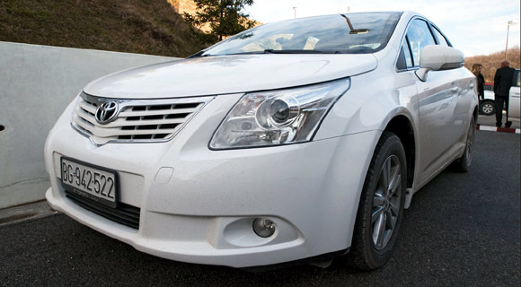 Nova Toyota Avensis stigla u Srbiju!!! Cene poznate