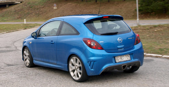 Test: Opel Corsa OPC - Lek protiv zimske dosade
