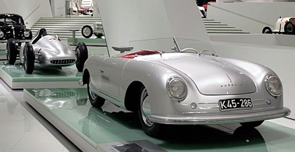 Otvoren novi Porsche muzej