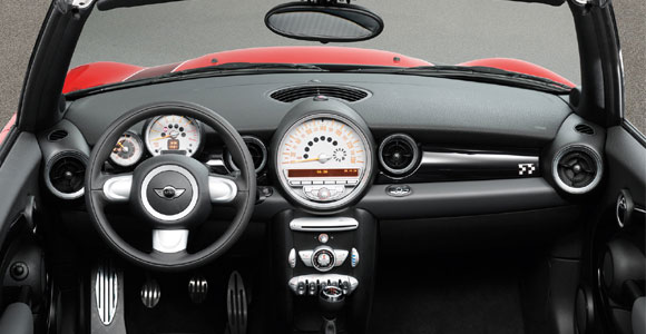 Mini John Cooper Works Convertible + Wallpaper