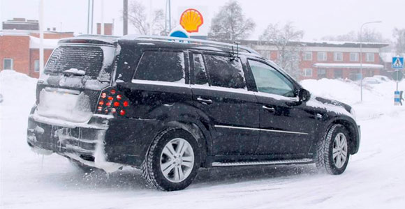 Mercedes-Benz GL 2010 - špijunske fotografije