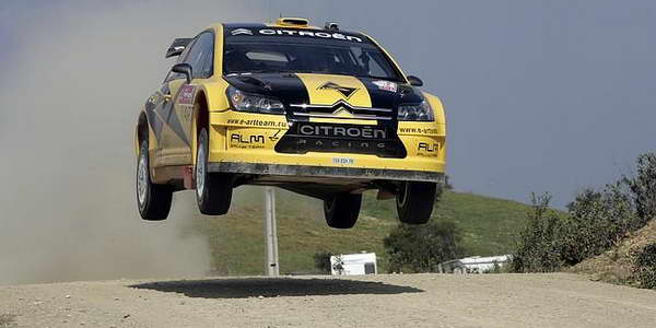 WRC, Rally de Portugal – Hirvonen vodi, Citroen u poteri