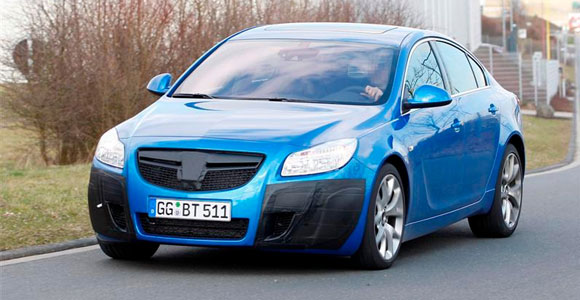 Opel Insignia OPC - špijunske fotografije