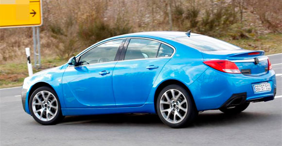 Opel Insignia OPC - špijunske fotografije