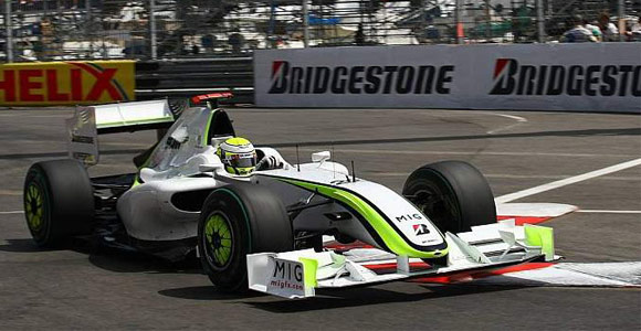 Formula 1 VN Monaka - Button startuje prvi