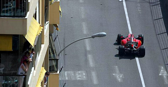 Formula 1 VN Monaka - Button startuje prvi