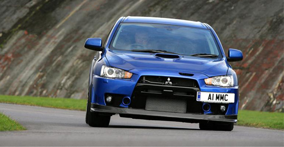 Mitsubishi EVO X FQ400 je tu