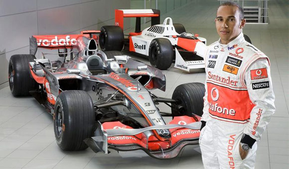 F1 - Lewis Hamilton voziće bolid Ayrtona Senne